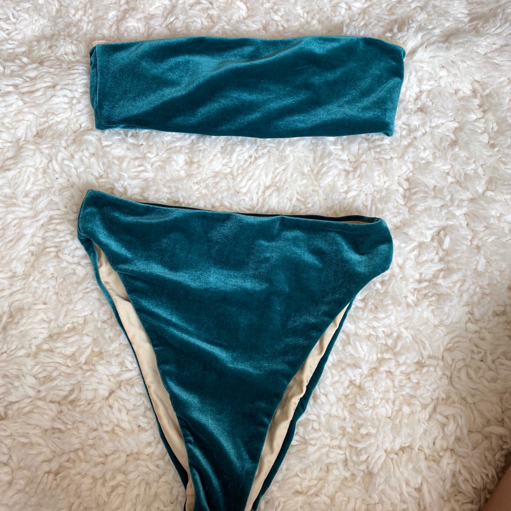 High Waisted Strapless Velvet Bikini